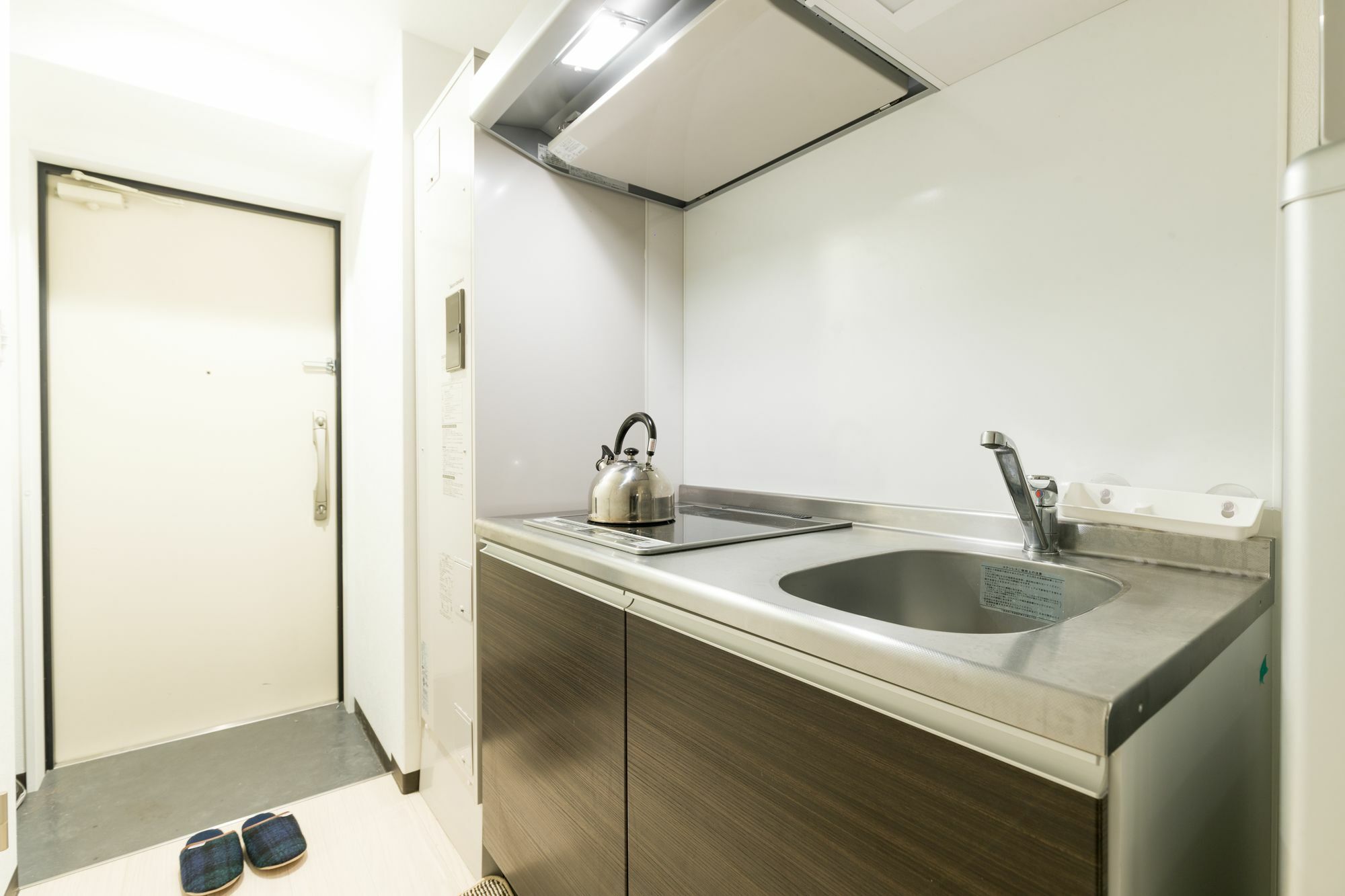 Uro Apartment Osaka Esterno foto